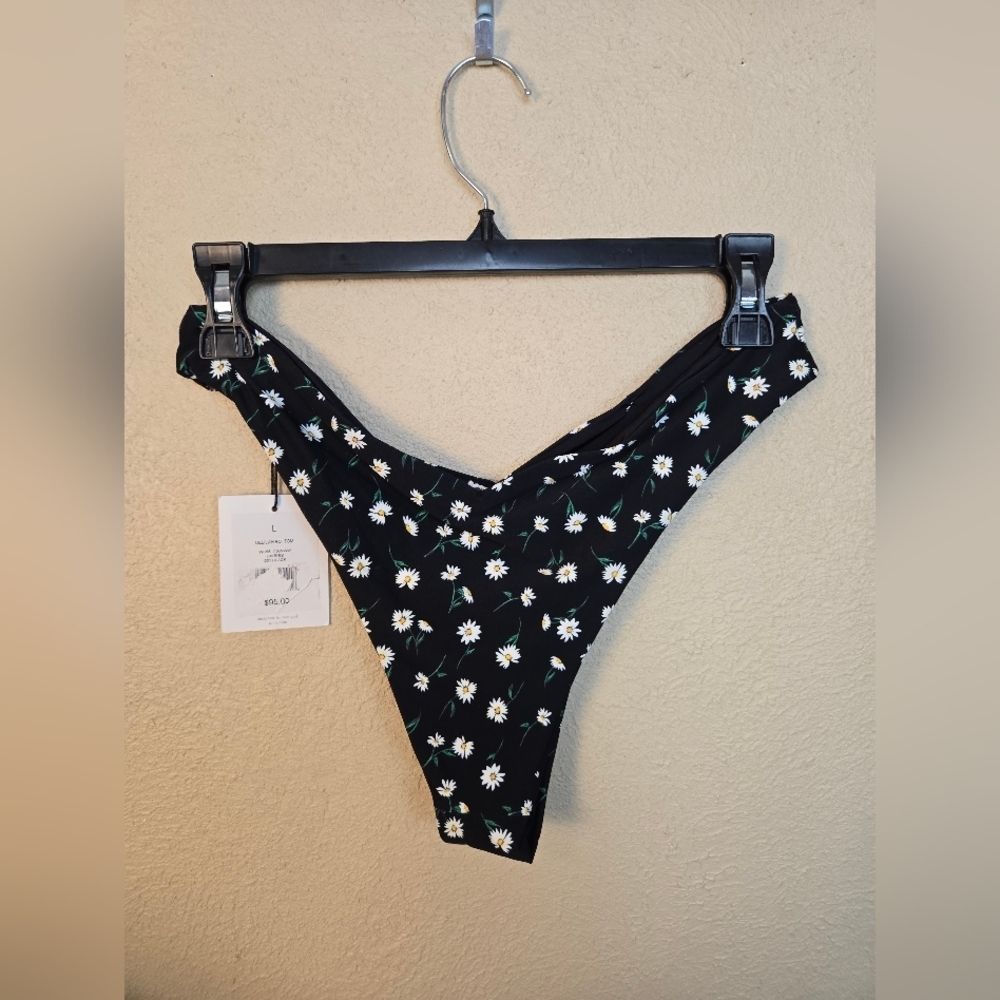 Onia X WeWoreWhat Black and White Daisy Bikini Bottom Large NWT (7834) - Picture 4 of 10